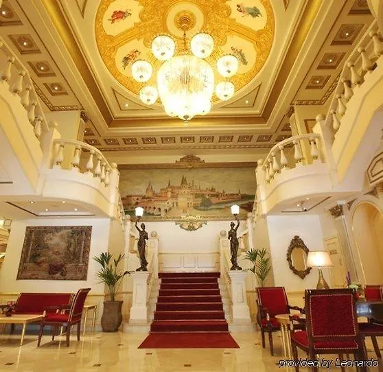 Moscow Hotel Dubai 4*,