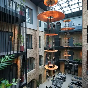 Qarvasla Otel Tiflis