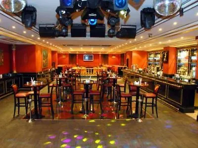 Moscow Hotel Dubai 4*,
